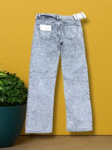 J@05 Size-30 (Sale) Latest Ladies high waist Jeans