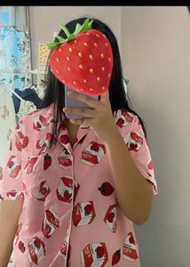 Korean Strawberry Shirt🍓🍓🍰