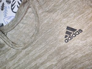 Regular Fit Heathetred Crew Neck Tshirt With Brand