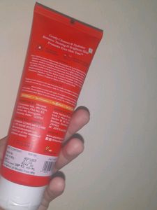 Aqualogica Detan Face Wash