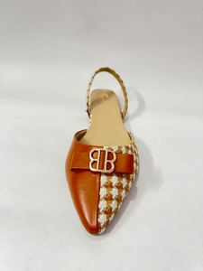 Stylish Tan Flats For Women