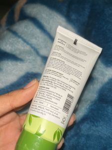 Plum Greetea Pore Cleansing Face Wash