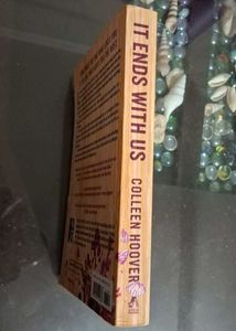 It Ends With Us by Colleen Hoover