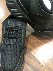Stylish Black Sneakers For Kids Size UK 7