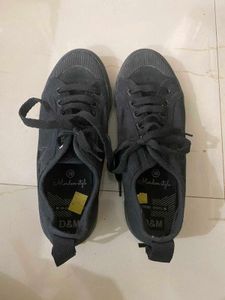 Black Canvas Shoes