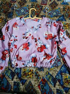 Floral Print Top❤️