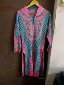Pink &amp; Blue wollen kurti