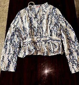 IVES BRAND V Neck Floral Print Top