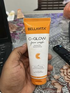 BellaVita C-Glow Face Wash