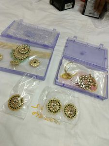 Zaveri Pearls Jewelry Set