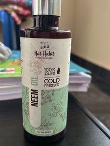 Nat habit cold pressed neem oil