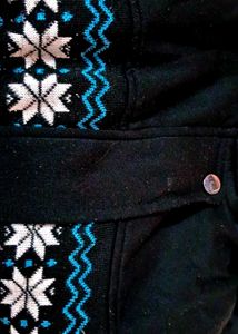 Black Knitted Pure Woolen Sweater