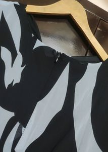 Black &amp; Grey Printed Crop Top For 36 Bust