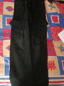 Black Cargo Jeans