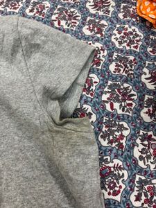 H&amp;M Crop T-shirt