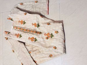 Elegant Embroidered Kurta