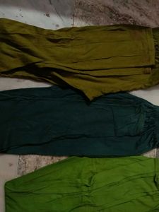 3 Pairs of Leggings - Green Tones