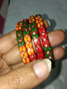 Glass (Red,Green,Yellow) Stones Stud Bangles