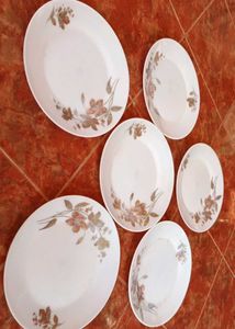 Dinner Plates And Cups