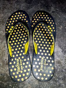 Yellow Red Dot Design Slipper ||  Plastic Foam
