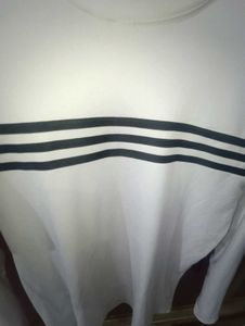 3 T-shirts- Navy Blue ,Green nd White