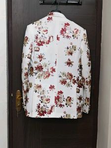 Blazer With Flower Print