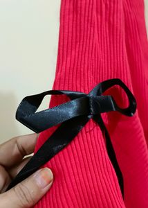 Stracheble Top