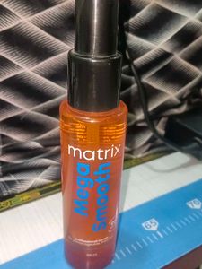 Matrix Mega smooth hair serum