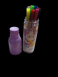 Kid&#39;s 12 Colour Sechtch Pen Box.