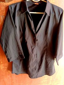 black shirt for womens
