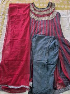 Elegant Ethnic Suit Set