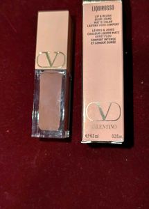 Valentino Liquirosso Lipstick 154A
