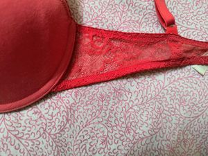 CHINESE RED NEW BRA