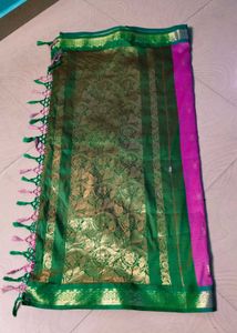 Pink Colour Pure Silk Saree