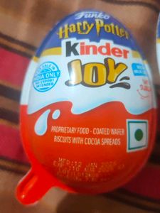 2 Pieces Of Harry Potter Kinder Joy