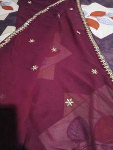 Maroon Dupatta with Gold Detail