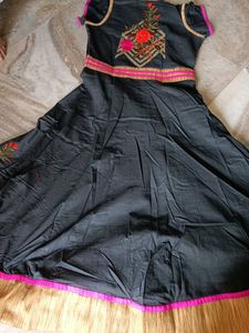 Elegant Embroidered Kurta