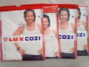 4 Lux Cozi Vest/Baniyan