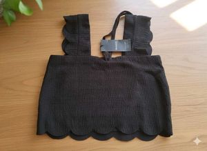 Chic Black Crop Top - Mango