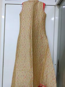 WEDDING GOWN