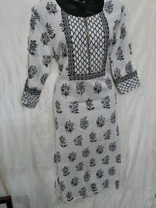 New White Kurti
