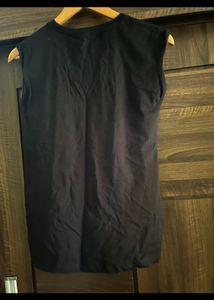 Black casual top