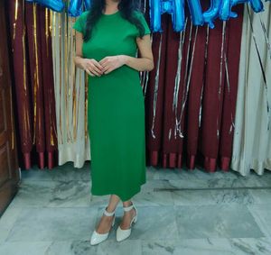 Green Midi T-Shirt Dress