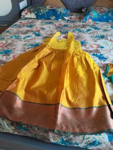 Cute Yellow Girls Clothing