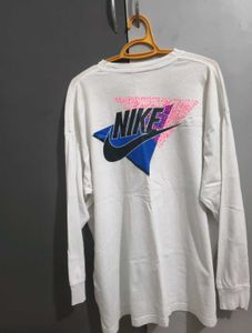 Nike Long Sleeve T-Shirt