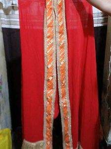 Heavy Border Dupatta Sale In Only 299..
