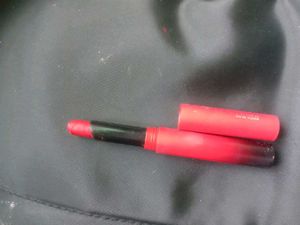 Colors Queen Lipstick &amp; Ultimate