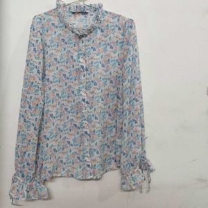 Floral Ruffle Blouse