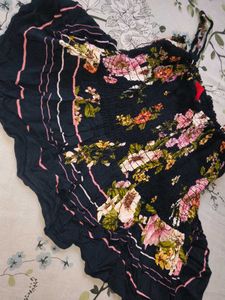Floral Print Smocked Tank Top 😍