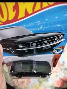 Hot Wheels &#39;68 Mustang